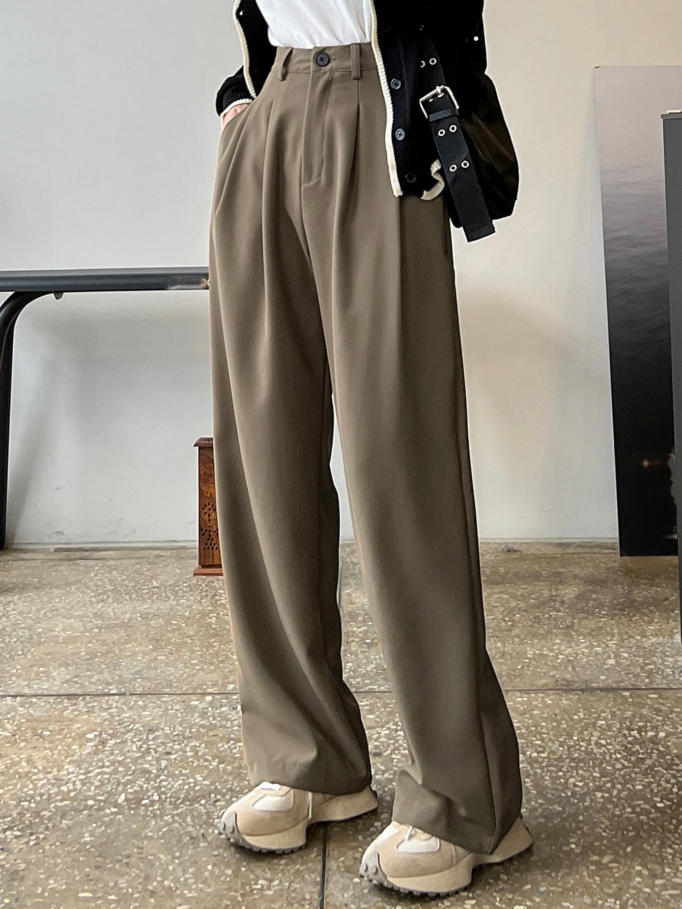 Chic Flare Brown Pants