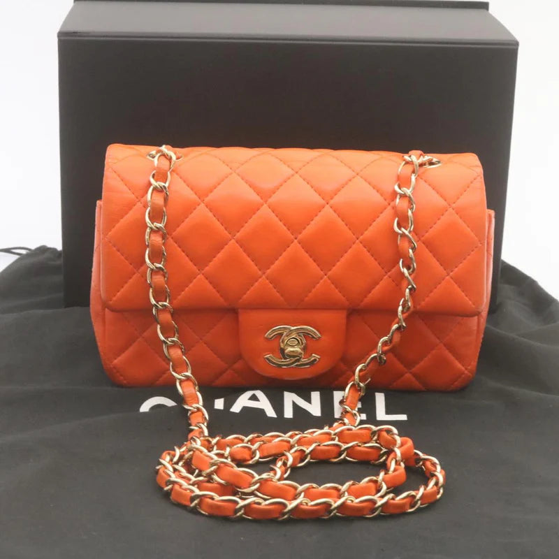 Matelassé Shoulder HandBag in Orange