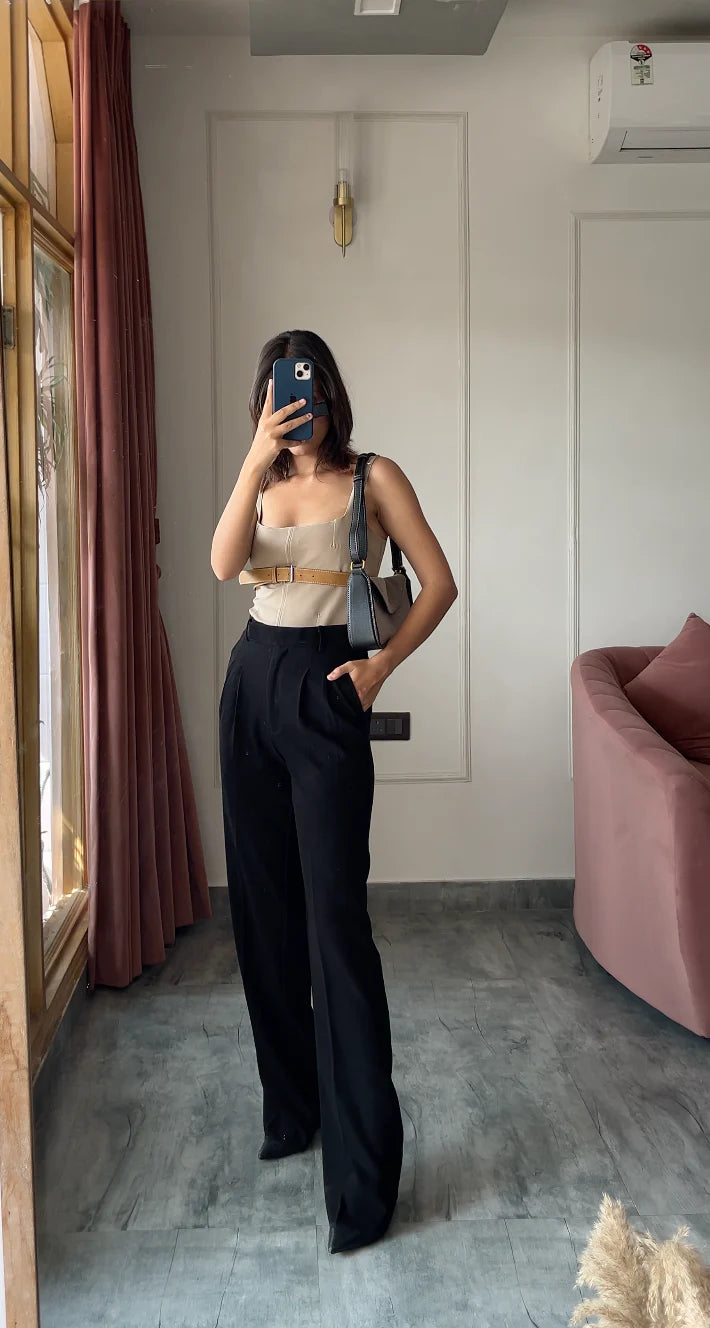 Elegant Pleated High-Waist Trousers with Chic Top