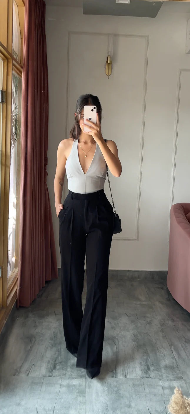 Elegant Pleated High-Waist Trousers with Chic Top