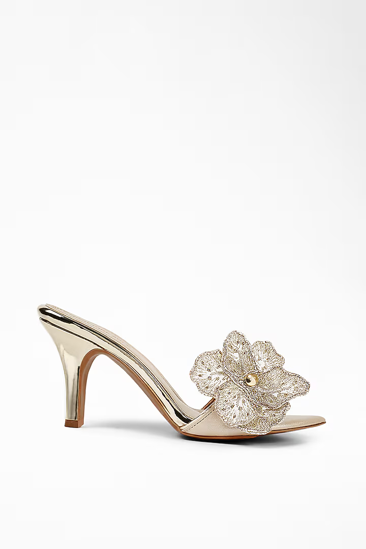 Metallic Gold Finish Anti-Slippery Rubber Floral Embroidered Heels