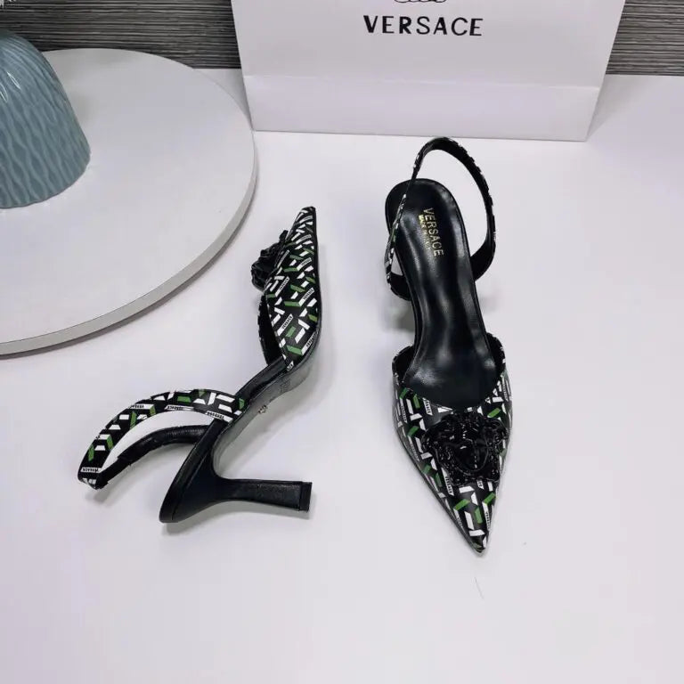 Versace Zapatos Monogram Slingback Pump Heel