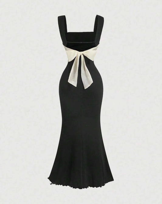 Black Mermaid Dress With Bow Back