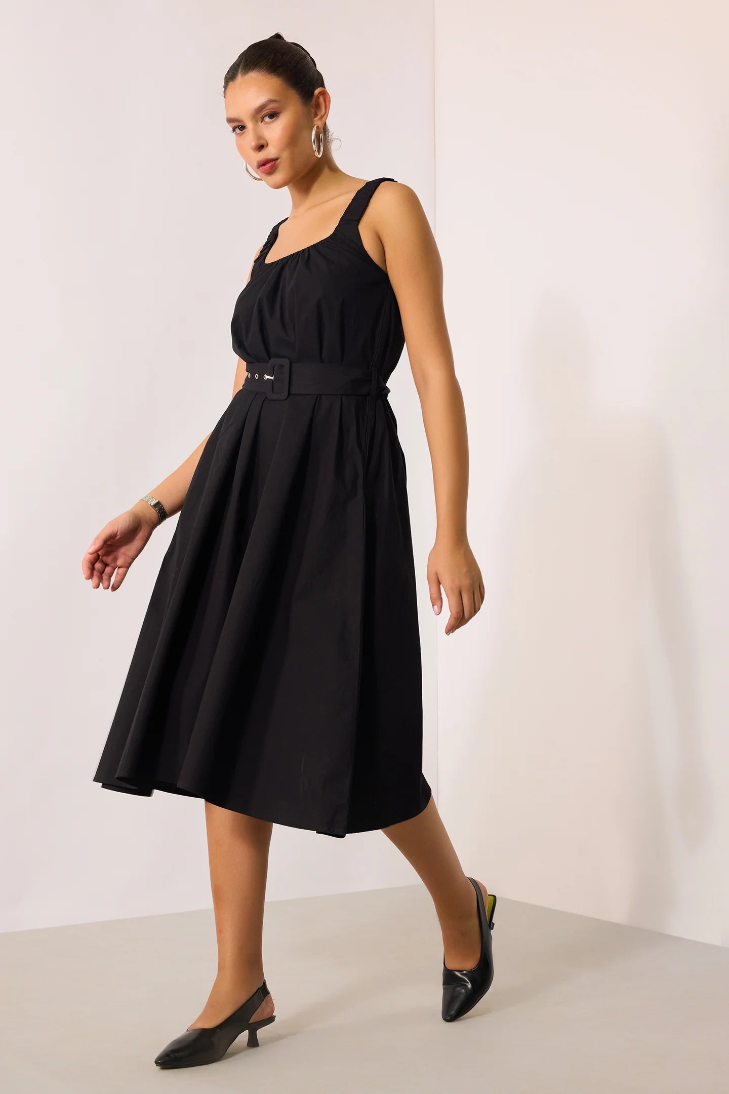 Lynnae Dress In Classic Black